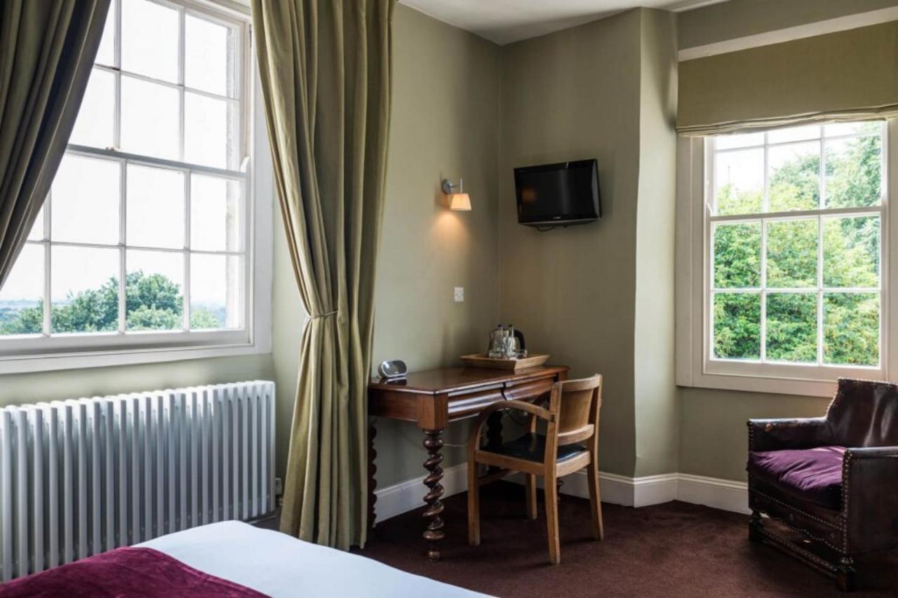 The Castle Inn Bradford-On-Avon Extérieur photo